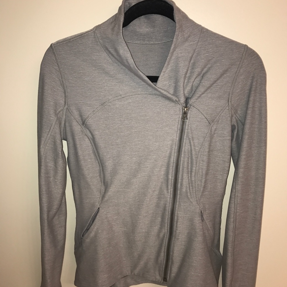 LULULEMON zip up sweatshirt - top size 4